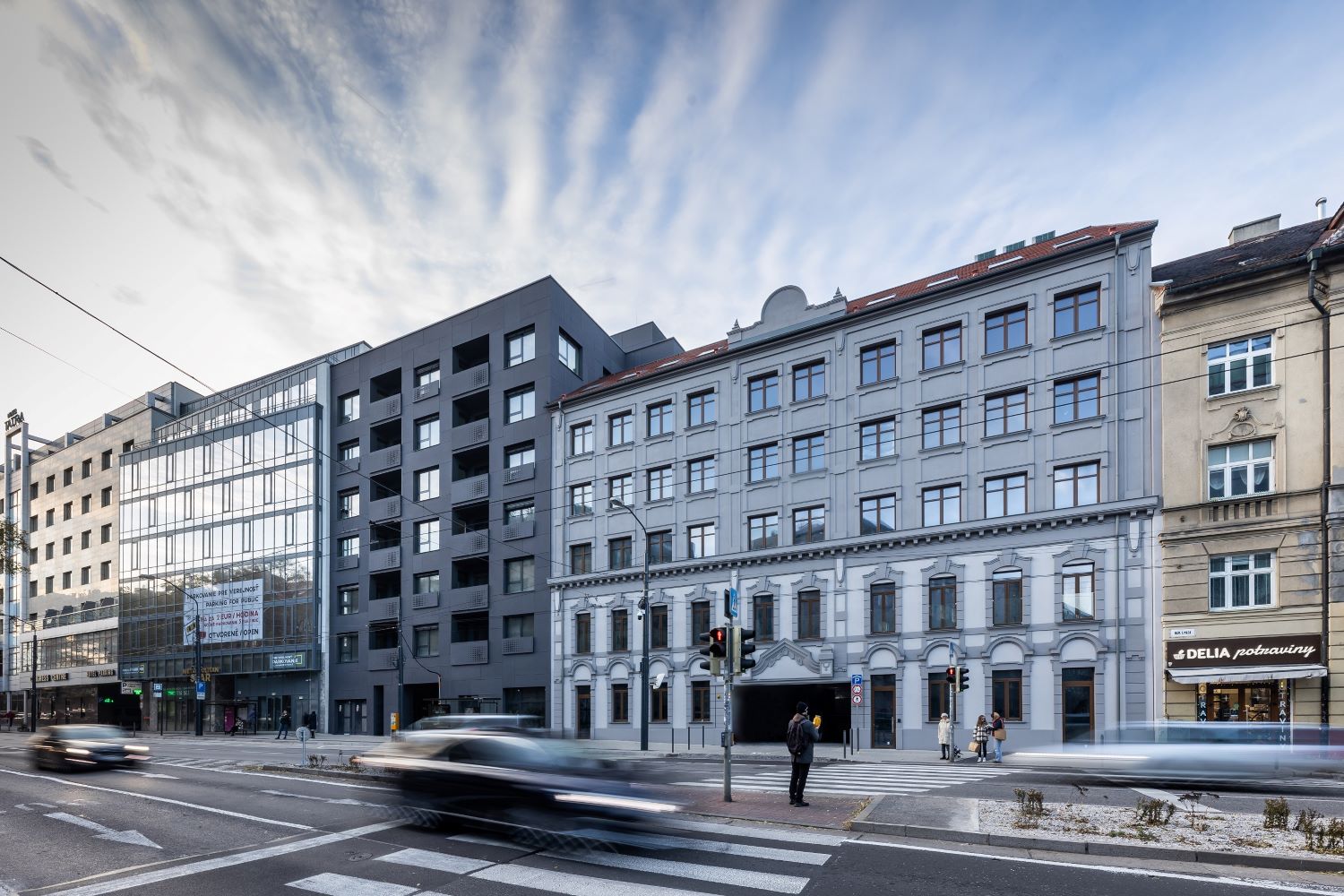 Moderná a historizujúca fasáda projektu KESELBAUER v Bratislave