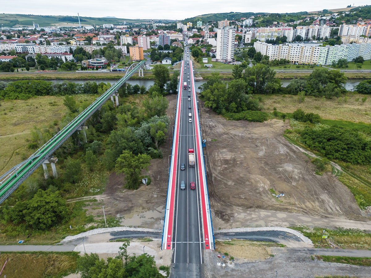 Rekonštrukciou mosta sa zlepšil stavebno-technický stav mostného objektu a zvýšila sa jeho zaťažiteľnosť.