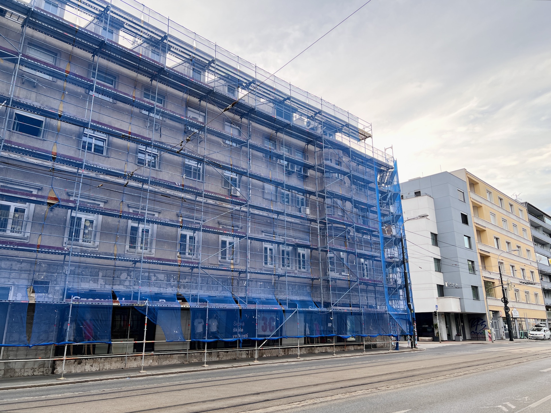 Rekonštrukcia rožného objektu na Špitálskej 53