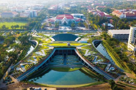 Univerzita Thammasat v Bangkoku