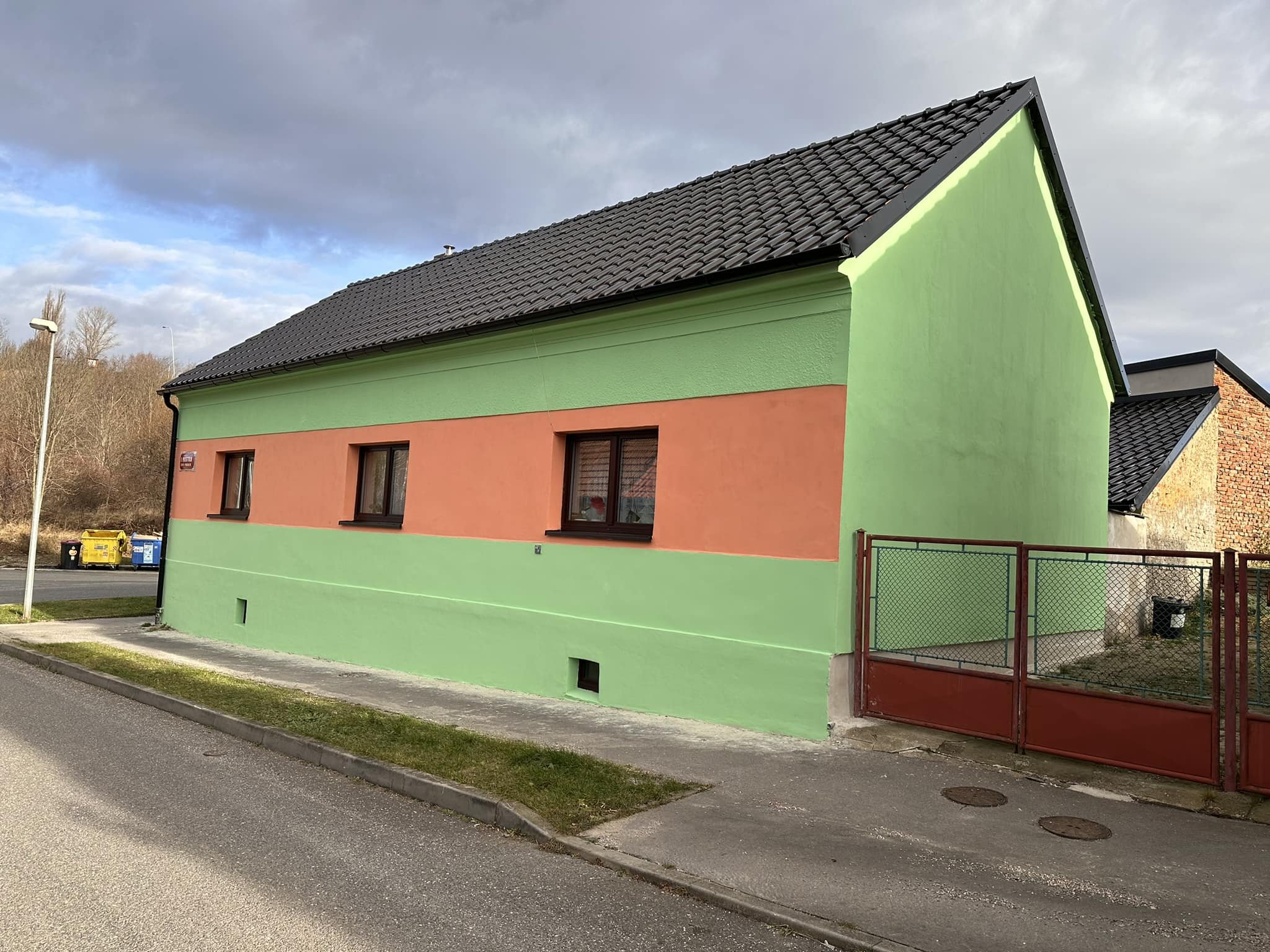 Poď sa hrať ladí-neladí. 