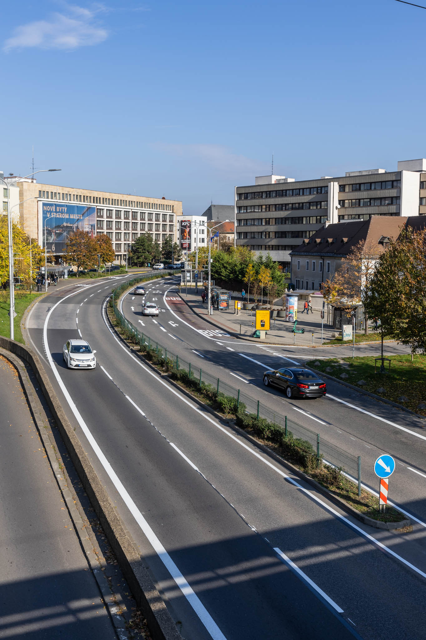Upravené jazdné pruhy na Staromestskej ulici v Bratislave