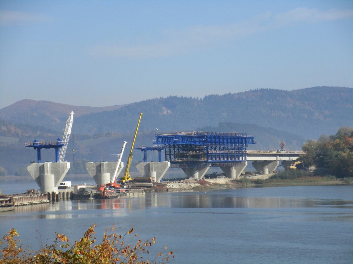gal Nový železničný most nad Nosickou priehradou, Púchov 1 1200 900