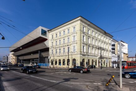 gal SNG Bratislava 1 1200 800 1