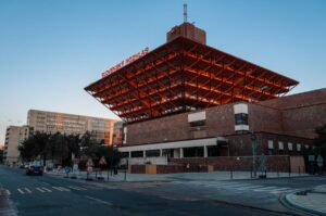 Rozhlasová pyramída oslávila 40 rokov vysielania. Ikonická budova dodnes fascinuje architektúrou aj akustikou