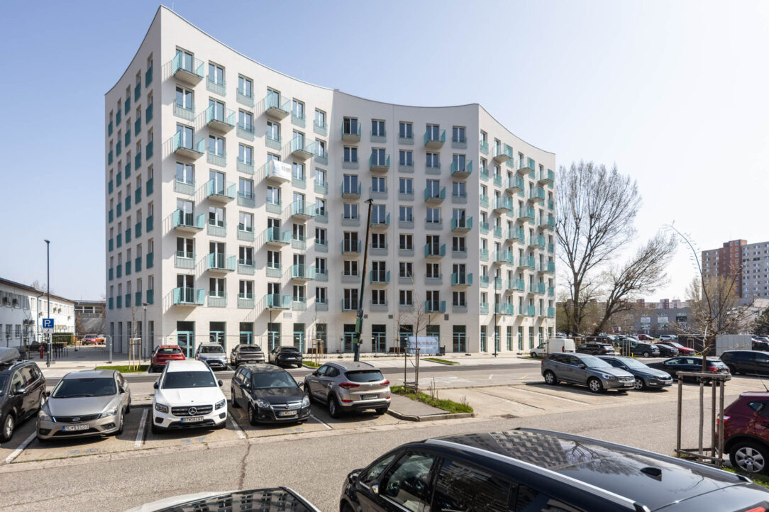 Mestský nájomný dom v Bratislave na Muchovom námestí