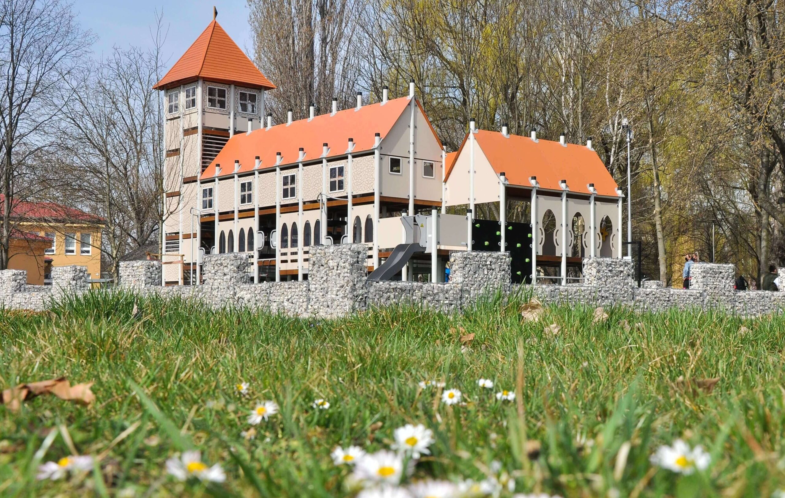 Kolarovo 1