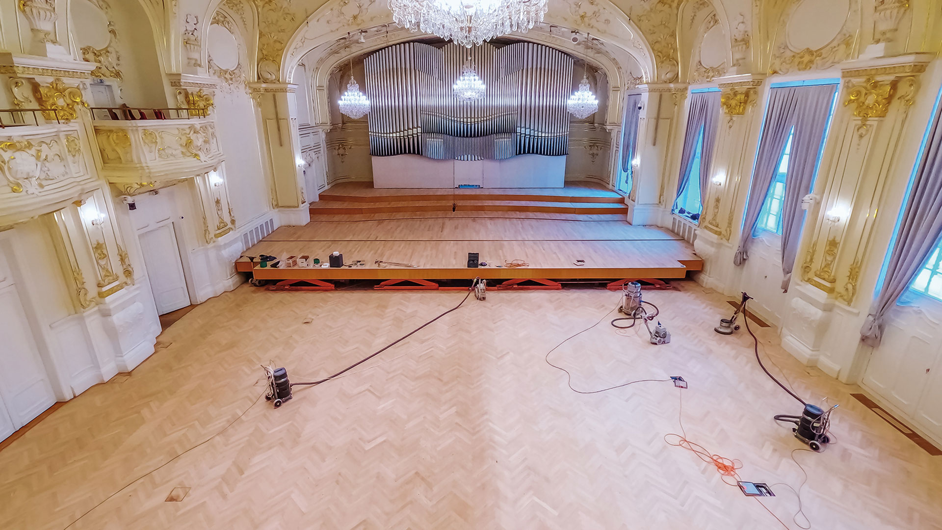 Aplikačný postup: Renovácia drevenej podlahy