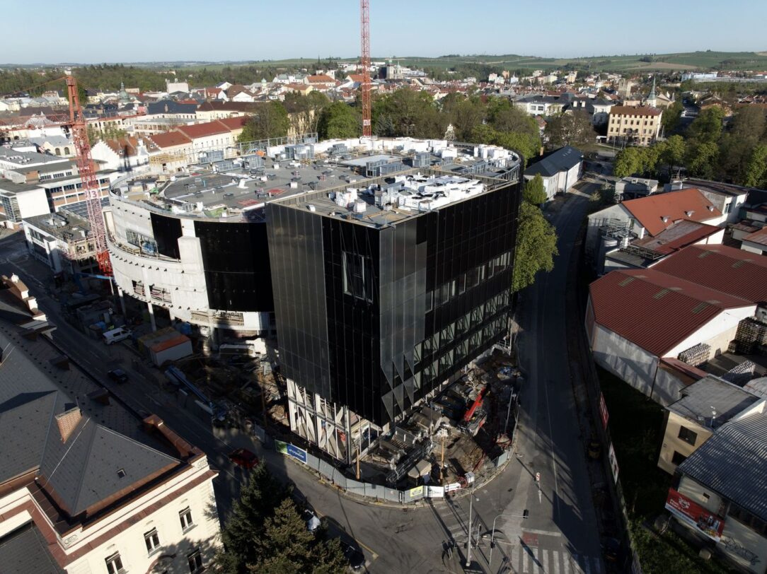 18 chybik kristof jihlava multipurpose arena construction credits skyworker výsledok