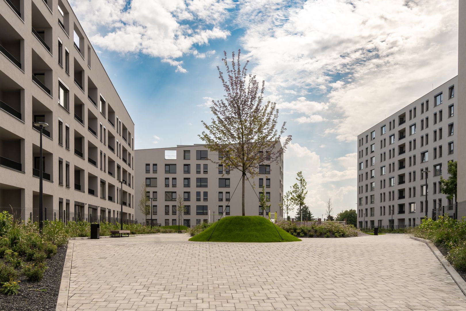 Obytný súbor Prúdy, I. a II. Etapa, Trnava