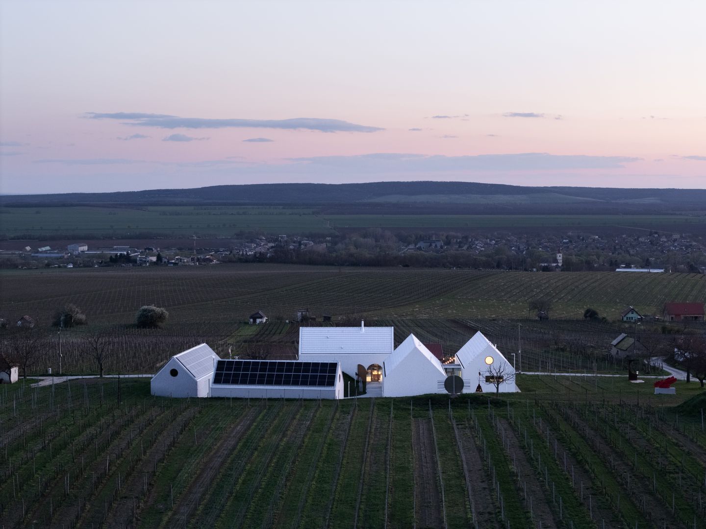 Vinárstvo S v Strekove
