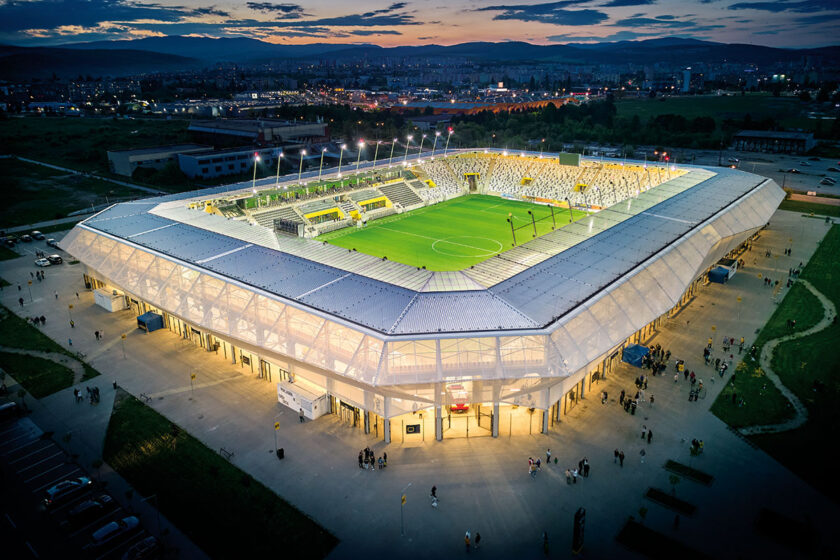 Od tŕnistej cesty k novej pýche východu - Košická futbalová aréna