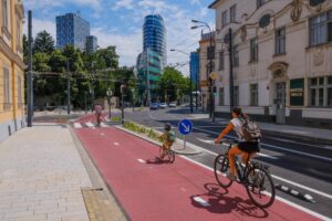 Bratislava sa z Vajanského nábrežia poučila. Hlavné mesto zvládlo Dunajskú lepšie, hoci všetkých nepresvedčilo