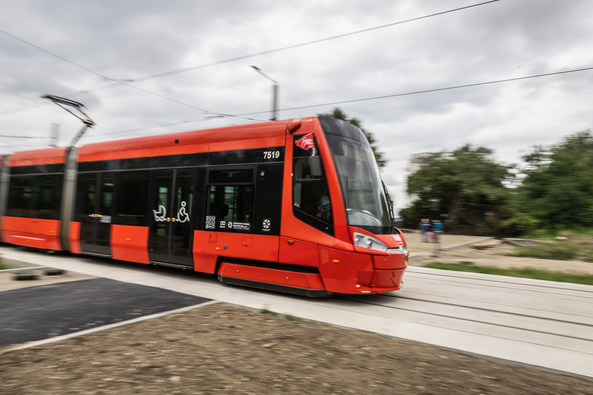 Z otvorenia električky v Petržalke, 27. 7. 2025