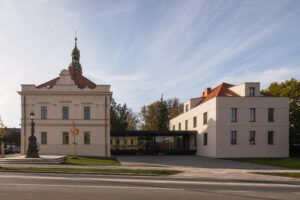 Historická vila ožila a s ňou aj zanedbaný park, ktorý sa premenil na prívetivý verejný priestor