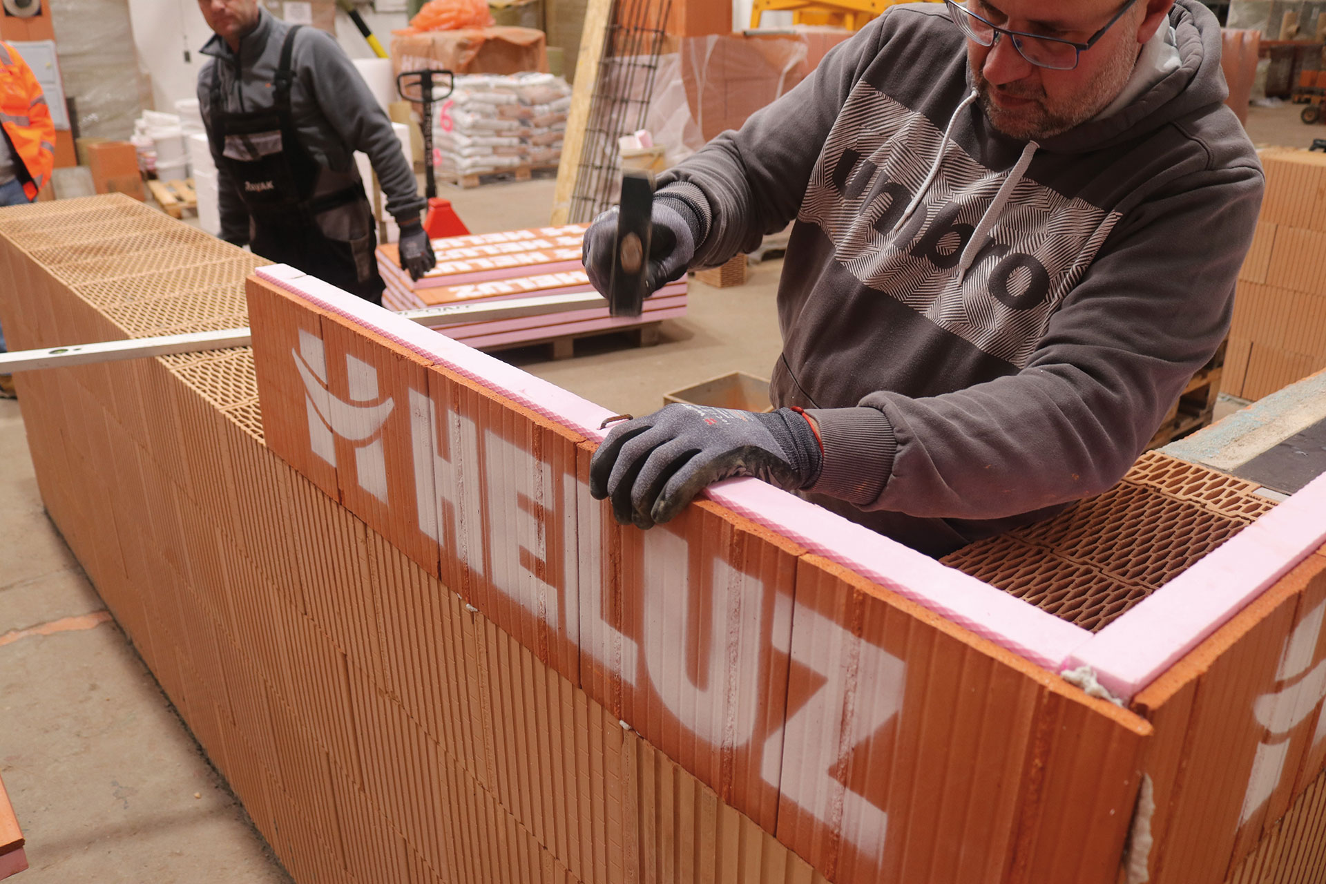 Montážny postup: Montáž debniacej vencovky Montážny postup: Montáž debniacej vencovky