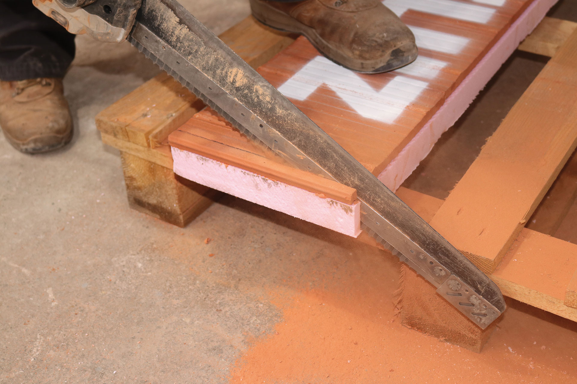 Montážny postup: Montáž debniacej vencovky Montážny postup: Montáž debniacej vencovky