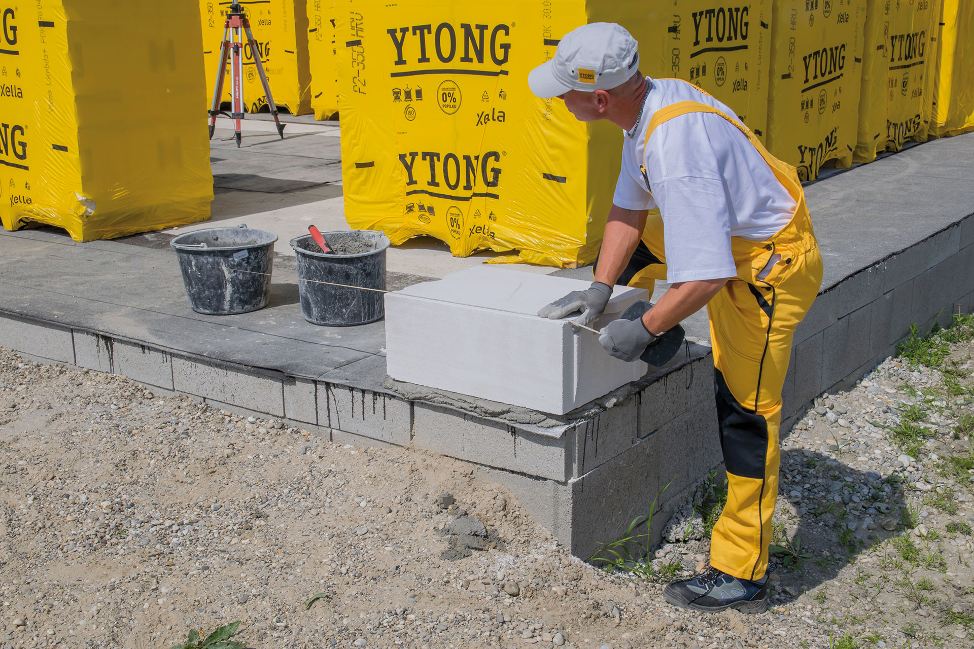 Hrubá stavba v detaile: Obvodové murivo z veľkoformátových pórobetónových tvárnic Hrubá stavba v detaile: Obvodové murivo z veľkoformátových pórobetónových tvárnic