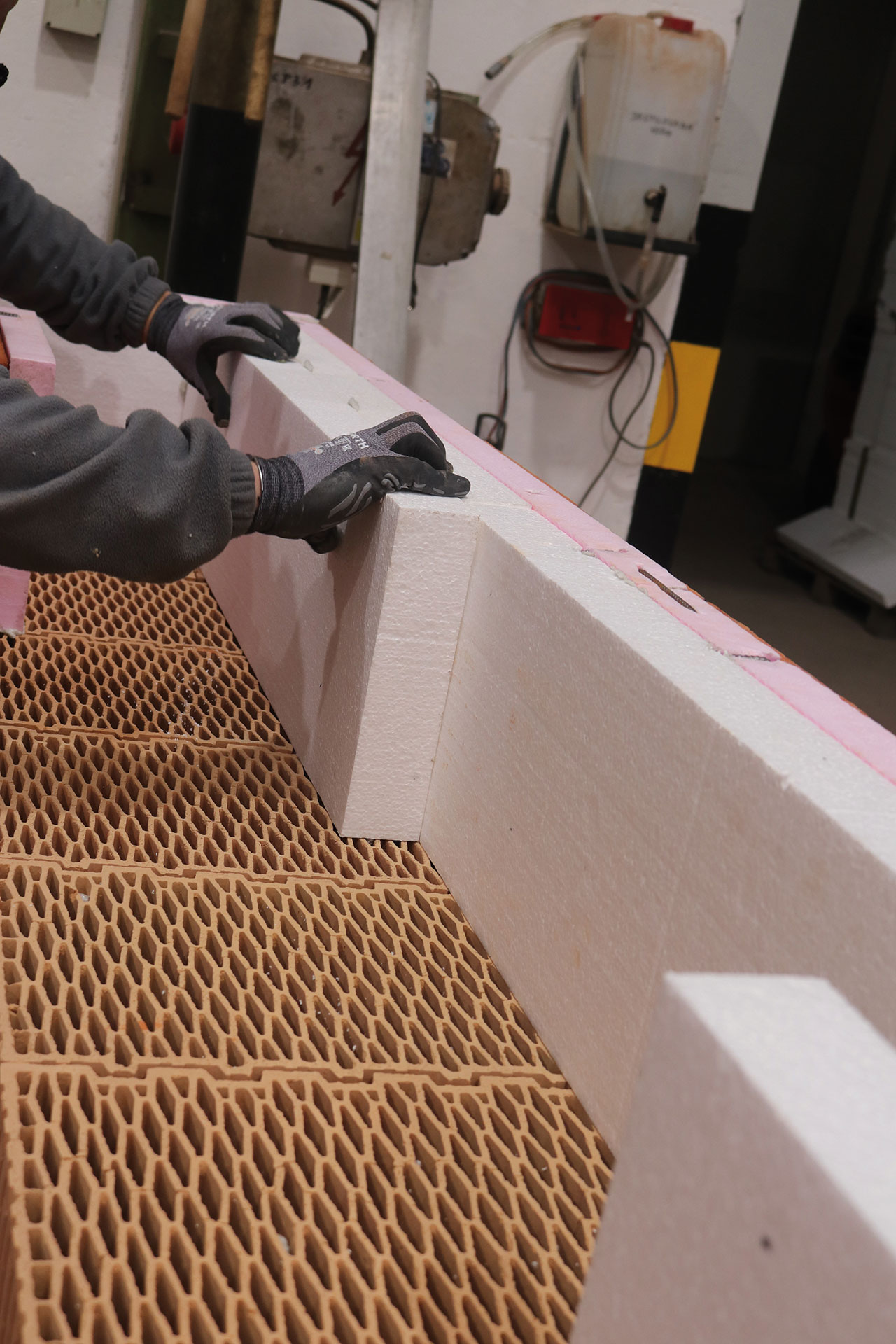 Montážny postup: Montáž debniacej vencovky Montážny postup: Montáž debniacej vencovky