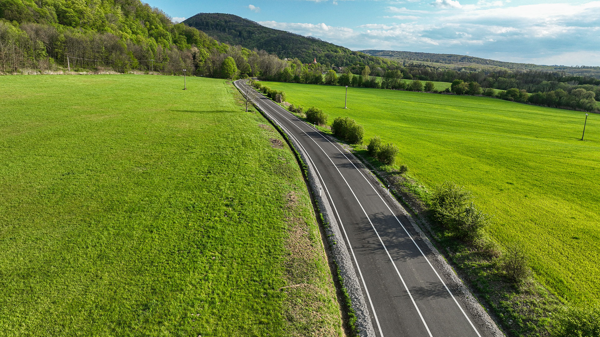 Recyklované vozovky v BSK podľa princípu 3× E: Efektivita – Ekonomika – Ekológia 