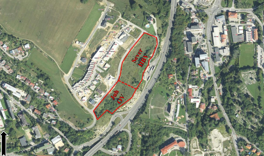 Južná a severná časť pozemku pre projekt Graniar - Pod amfiteátrom v Banskej Bystrici