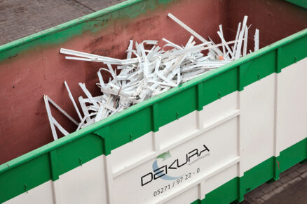 Zber a triedenie odpadových PVC profilov na recykláciu