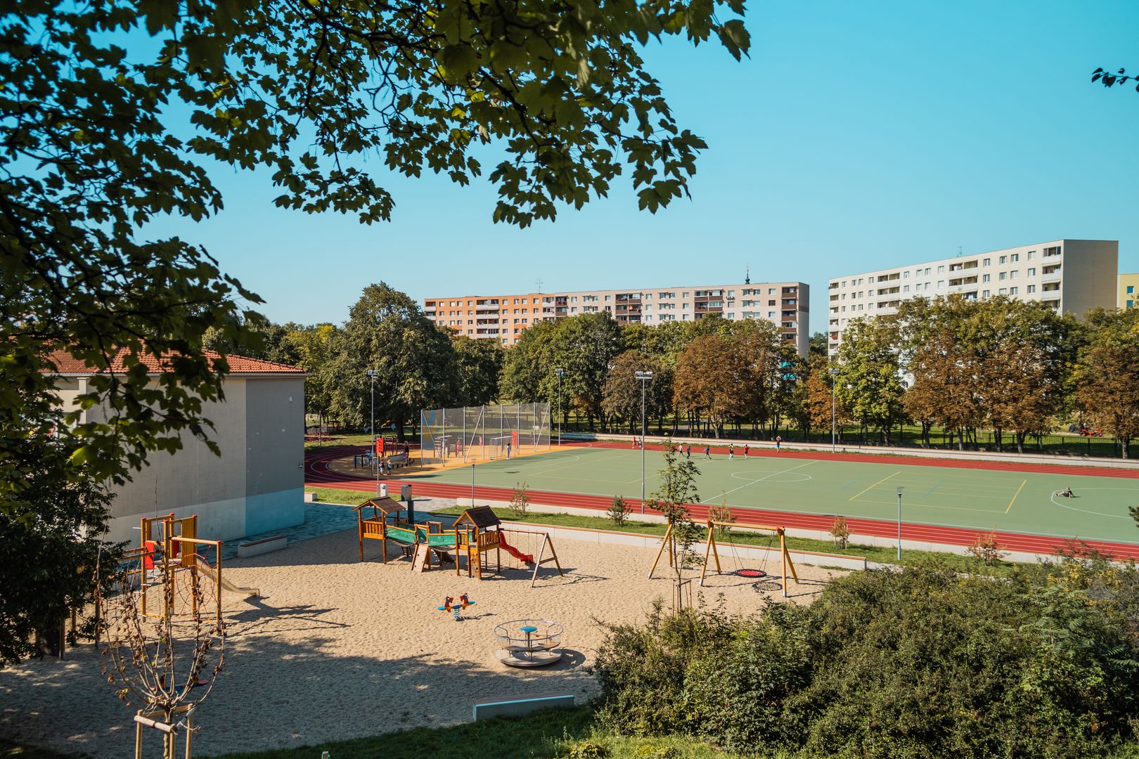 Obnova sídliskového a školského dvora Agátka, Trnava