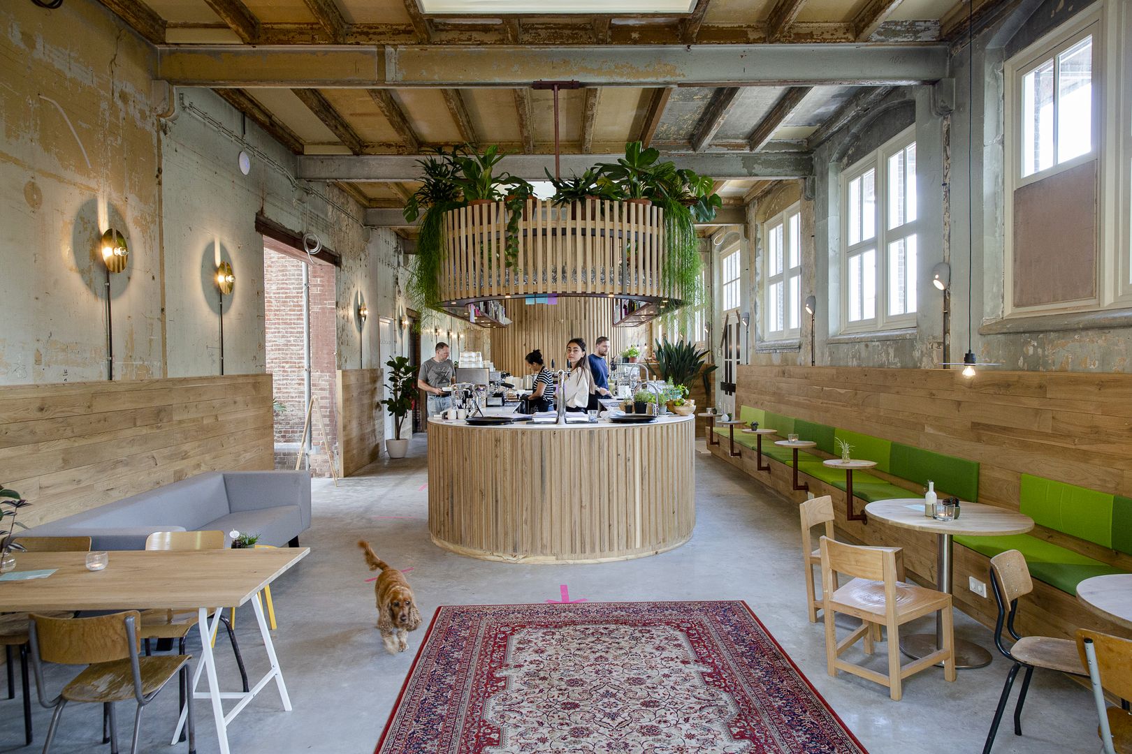 Coworking, sídlo architektonickej kancelárie a kaviareň Vakwerkuis