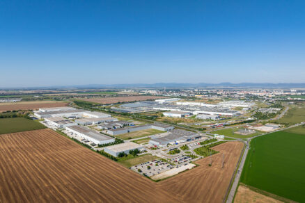 Rozsiahly priemyselný park ako súčasť rozvoja moderných logistických a výrobných kapacít