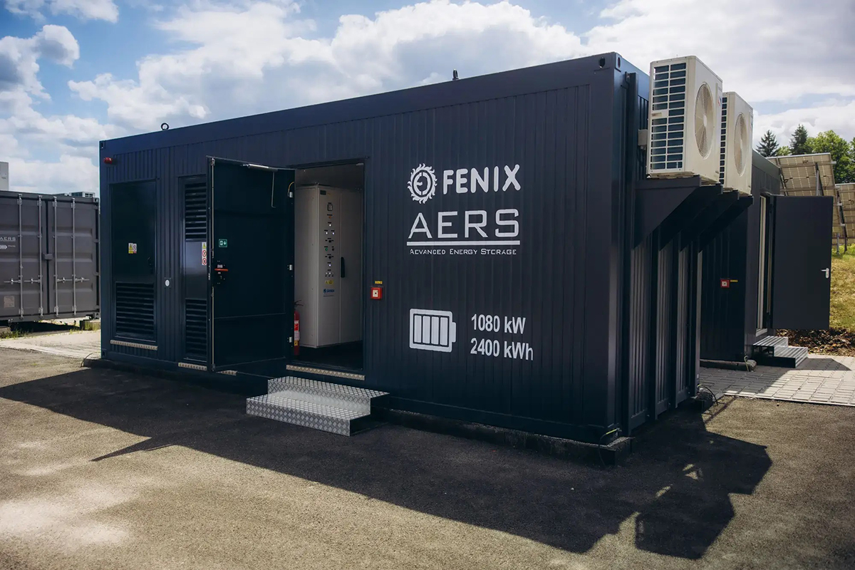 FENIX GROUP ponúka batériové úložiská nielen pre priemyselné inštalácie, ale aj pre domácnosti.