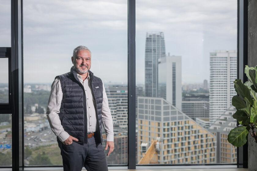 Ján Ploskuňák, Business Development manažér CBRE