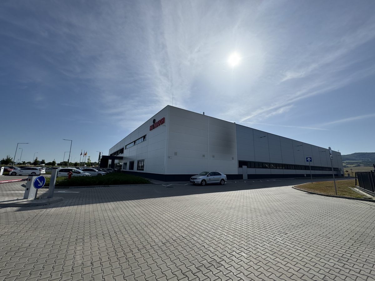 Vyrobny zavod HS TEC Dubnica nad Vahom 01