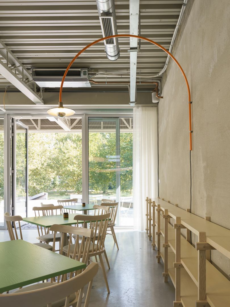 Bistro Ferdinand v petržalskom Sade Janka Kráľa 