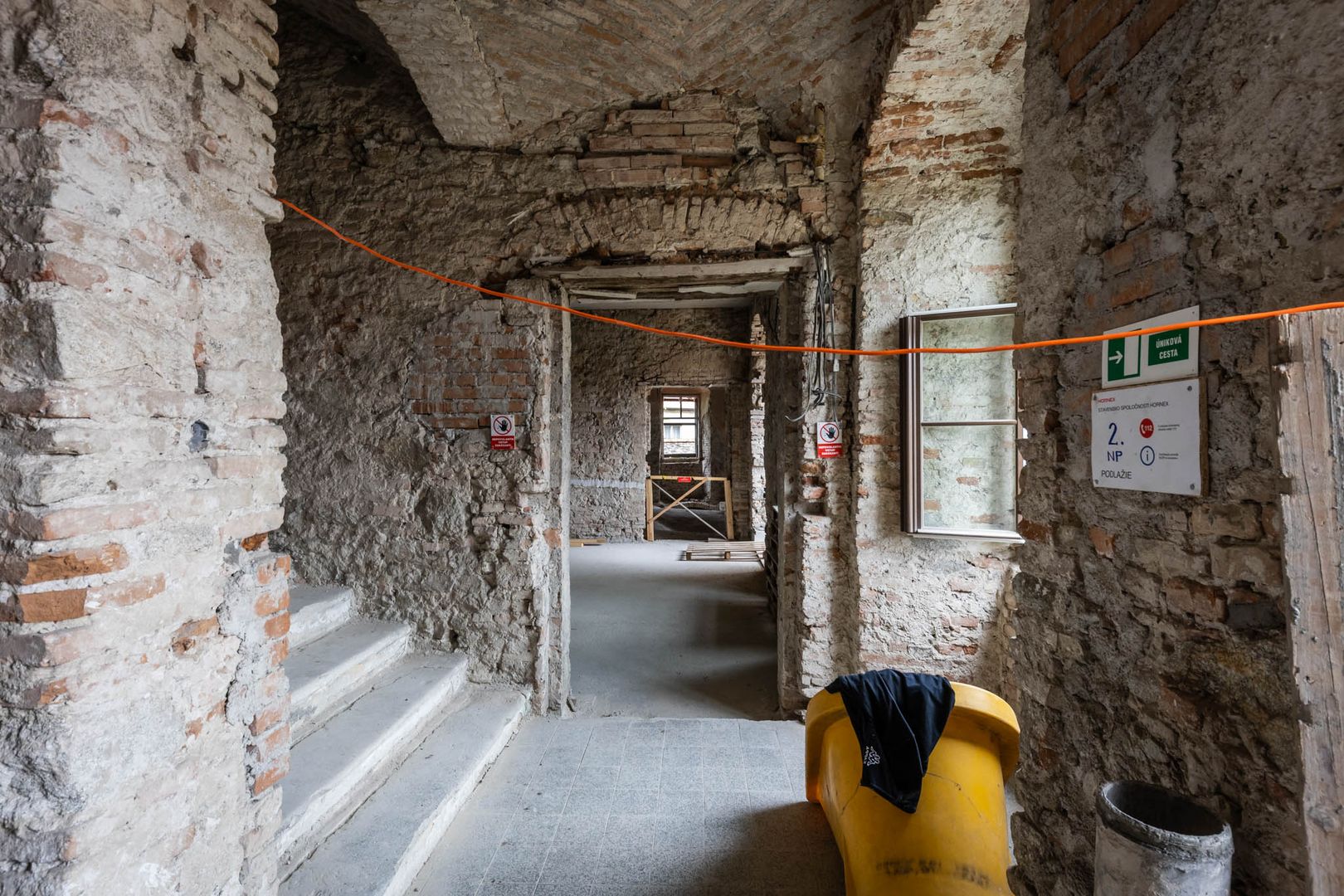Esterházyho palác, Bratislava-Staré Mesto, pred rekonštrukciou