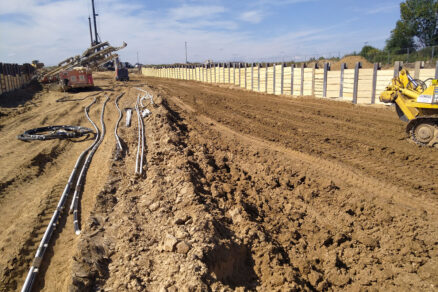 Záporové paženie v počiatočnej fáze výstavby