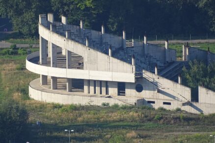 sportova hala bariny (1)