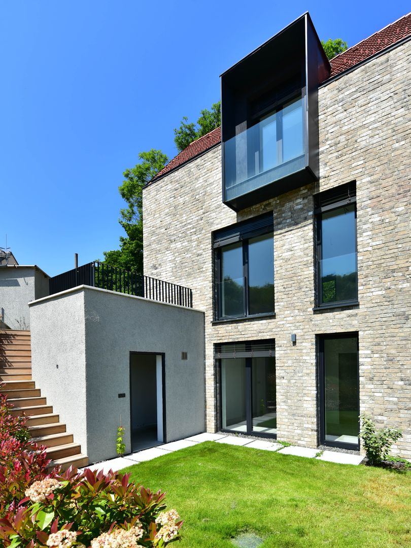 Strmé domky, Bratislava