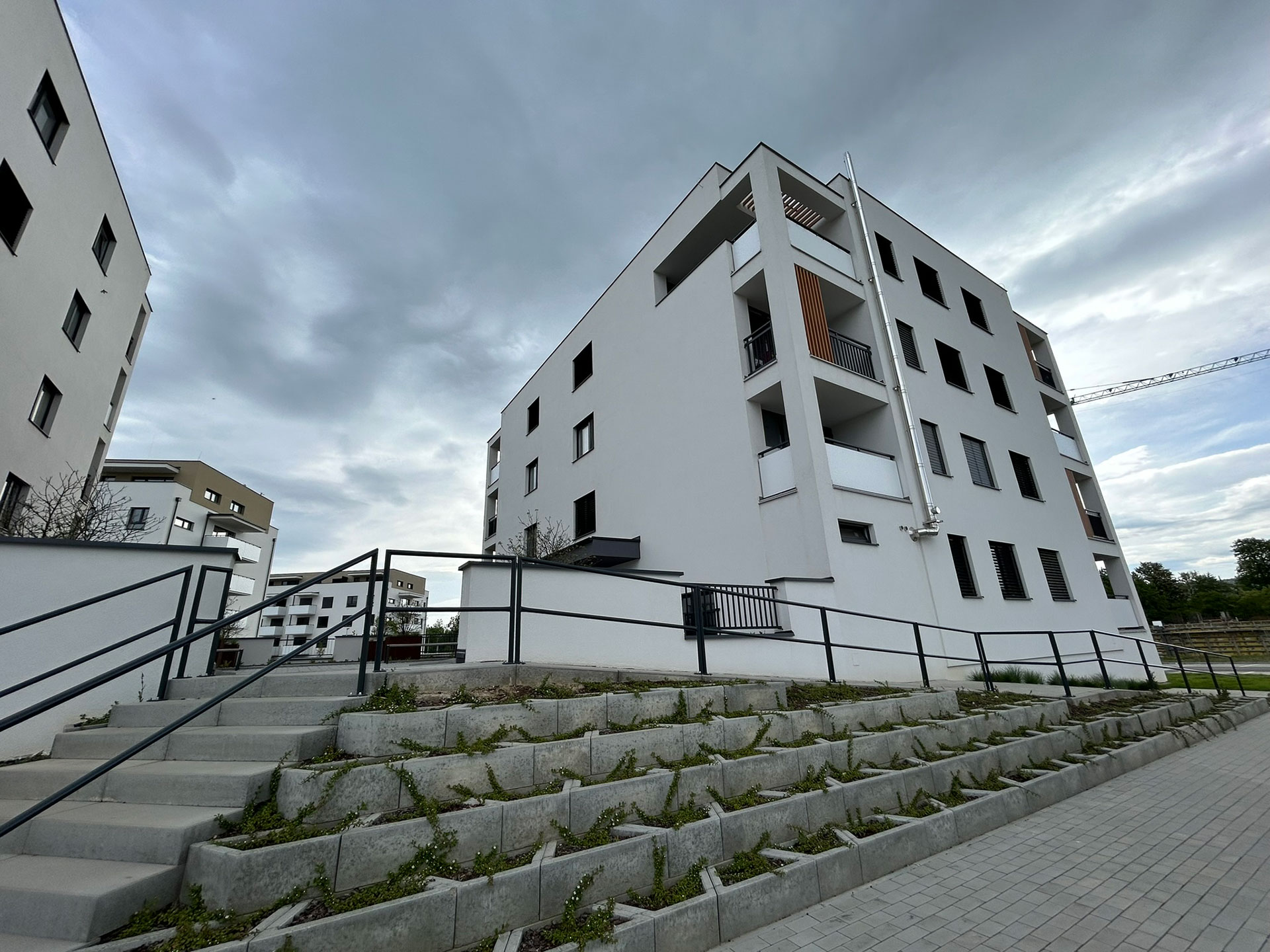 Dve Veže, bytový dom Y