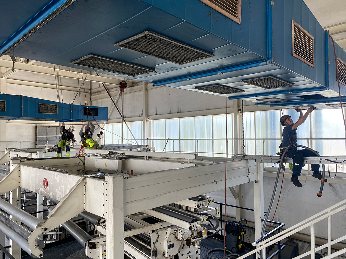 Čistenie vetracích mriežok