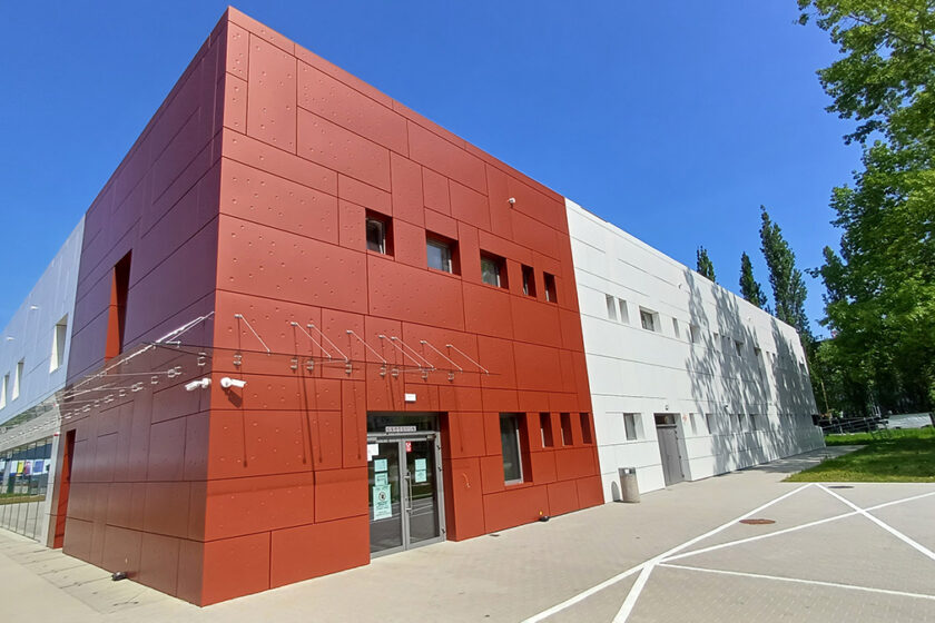 Kovová prevetrávná fasáda AVG