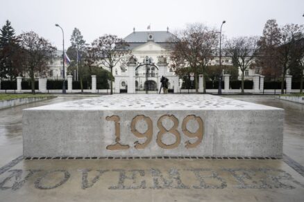 Pamätník november 1989