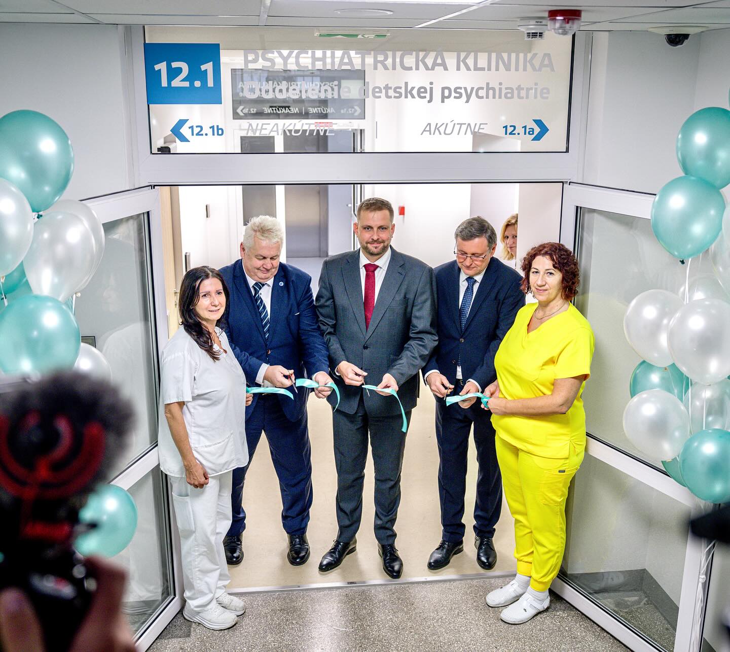 Zmodernizovaný psychiatrický pavilón prišiel slávnostne otvoriť minister zdravotníctva Kamil Šaško.