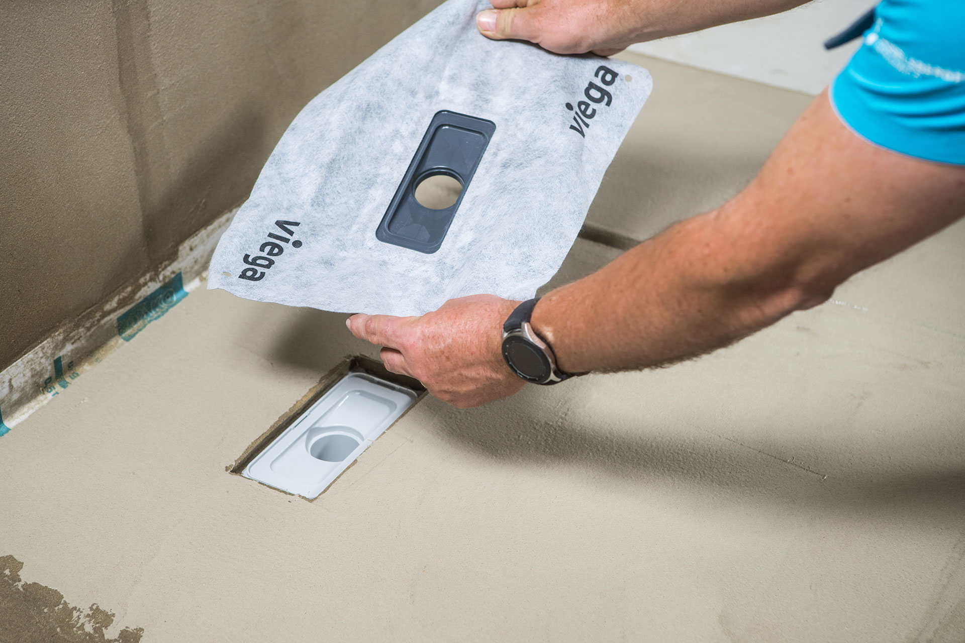 Aplikačný postup: Hydroizolácia sprchovacieho kúta Aplikačný postup: Hydroizolácia sprchovacieho kúta