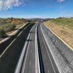 Pohľad do najhlbšieho zárezu so zárubným múrom 233-00