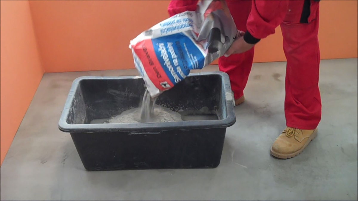 Hrubá stavba v detaile: Samonivelizačný poter Hrubá stavba v detaile: Samonivelizačný poter