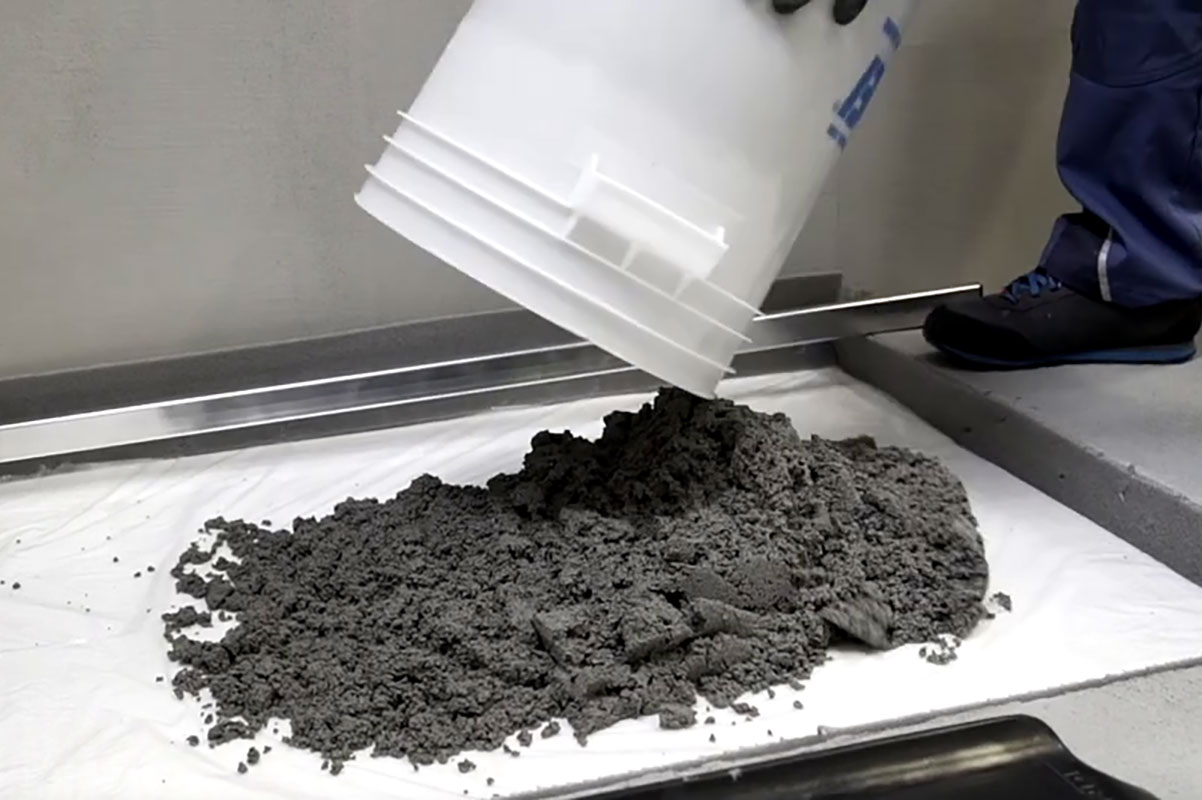 Hrubá stavba v detaile: Rýchloschnúci poter Hrubá stavba v detaile: Rýchloschnúci poter