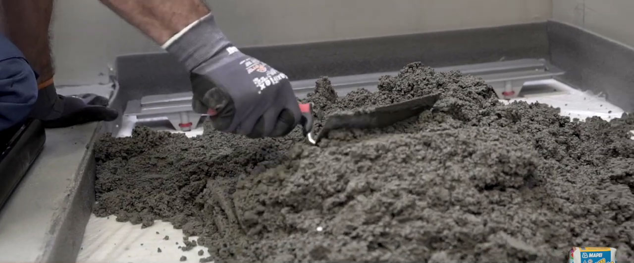 Hrubá stavba v detaile: Rýchloschnúci poter Hrubá stavba v detaile: Rýchloschnúci poter