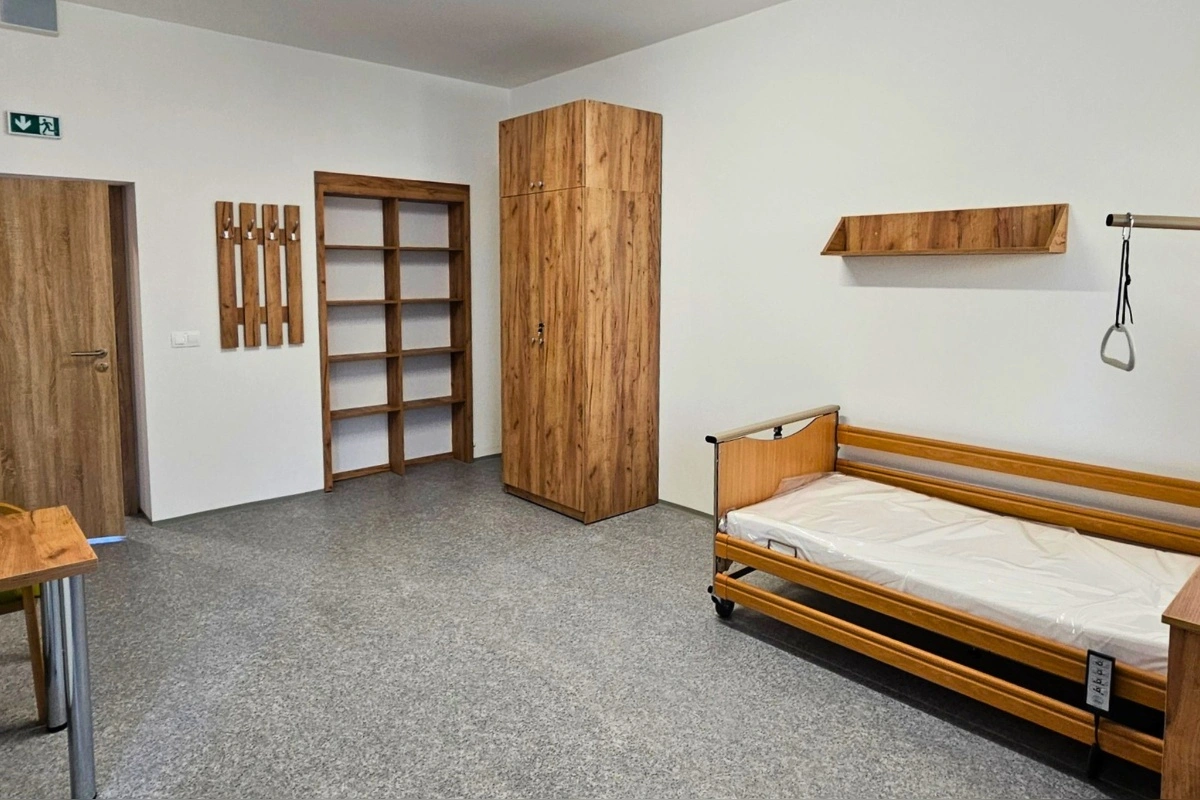 Interiér zariadenia pre seniorov v Starej Turej