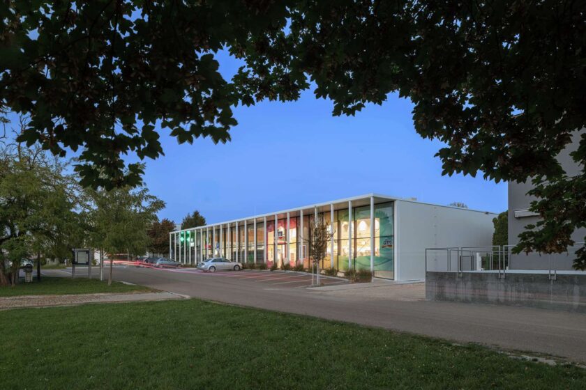 obchodne-centrum-sala-veca