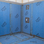 Mapeguard WP 200 ako súčasť systému hydroizolácie pod obklady v kúpeľni